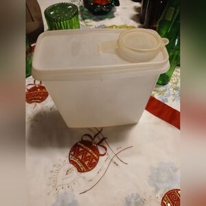 Vintage Tupperware Cereal Kitchen Storage Container